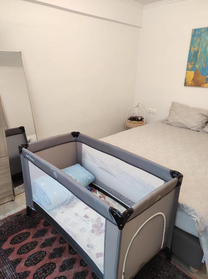 Stylish, Comfortable, Basement Loft-Like Apartment With Amenities Афины Экстерьер фото