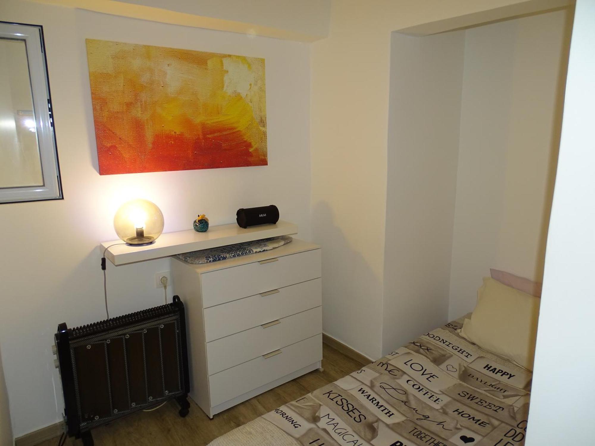 Stylish, Comfortable, Basement Loft-Like Apartment With Amenities Афины Экстерьер фото