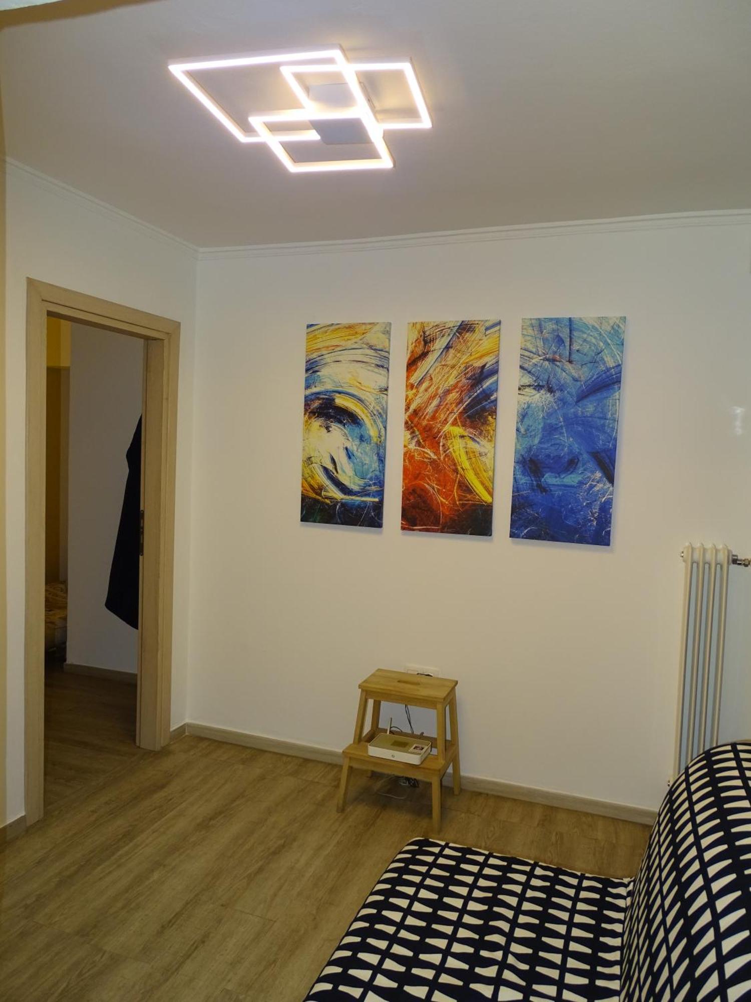 Stylish, Comfortable, Basement Loft-Like Apartment With Amenities Афины Экстерьер фото